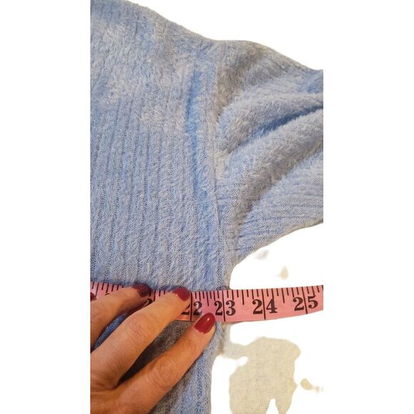 Hippie Rose Fuzzy Cropped Sweater Purple V Neck Super Soft‎ Comfy L Designer - Picture 12 of 16